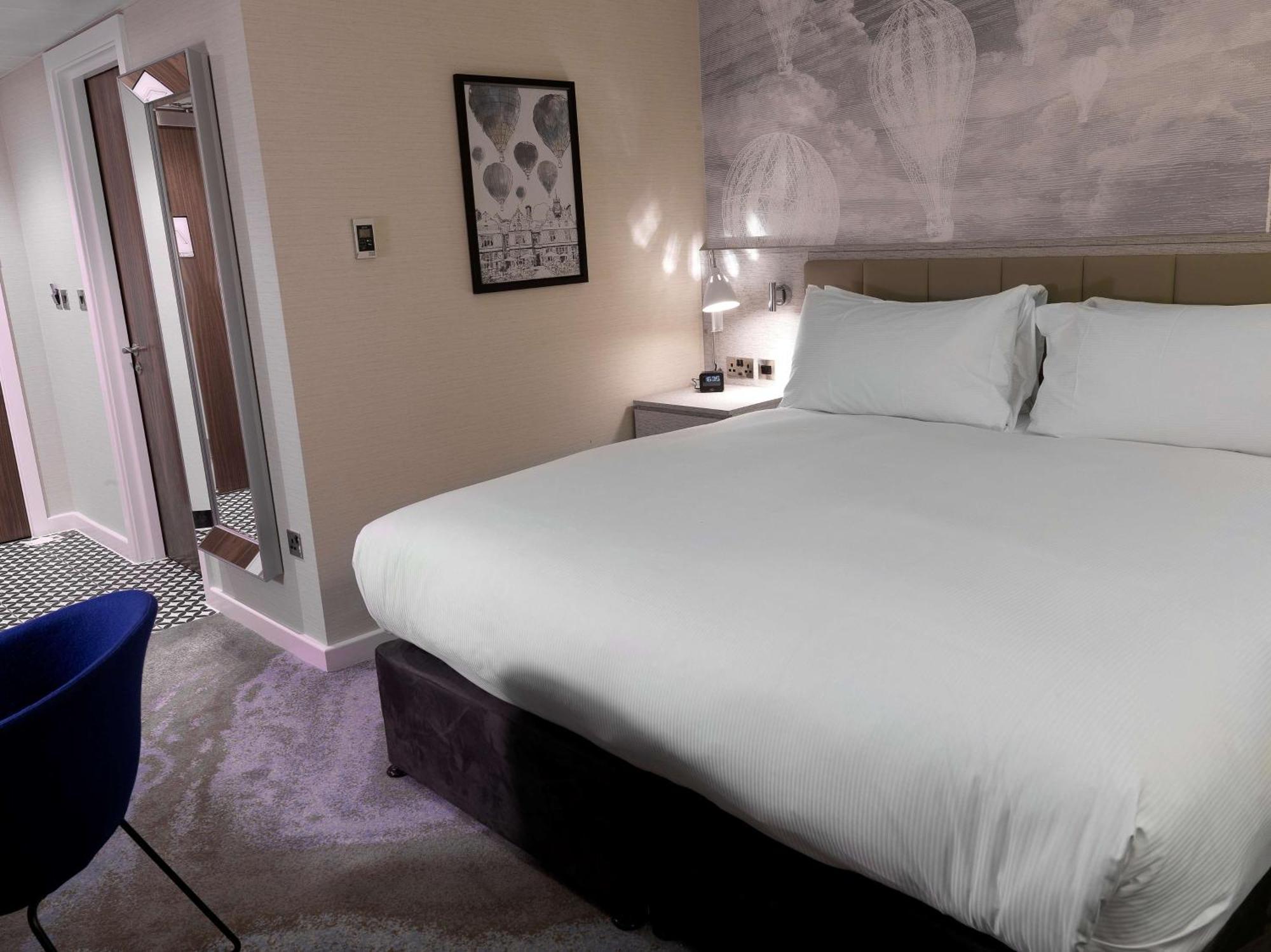 Doubletree By Hilton Chester Exterior foto